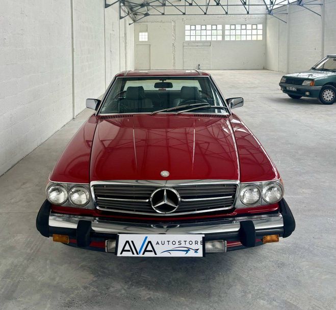 Mercedes Classe SL R107 560 v8 5.6 230 ROUGE de 1986