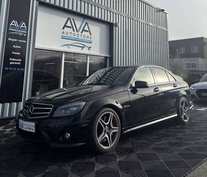 Mercedes Classe C III C63 AMG W204 PHASE 1 - Origine Franc NOIR de 2010