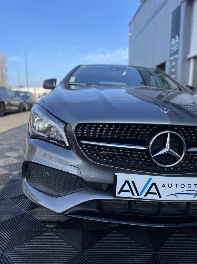 Mercedes Classe CLA I (C117) 250 Fascination 4Matic 7G-DCT GRIS FONCE de 2017