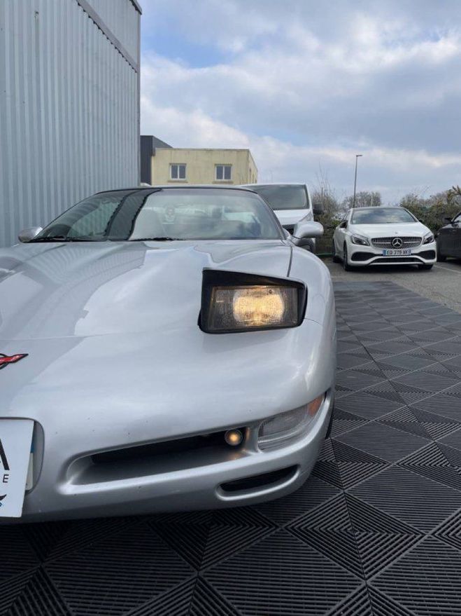 Chevrolet Corvette C5 targa 5,7l V8 atmosphrique BVA 344ch GRIS C de 2000