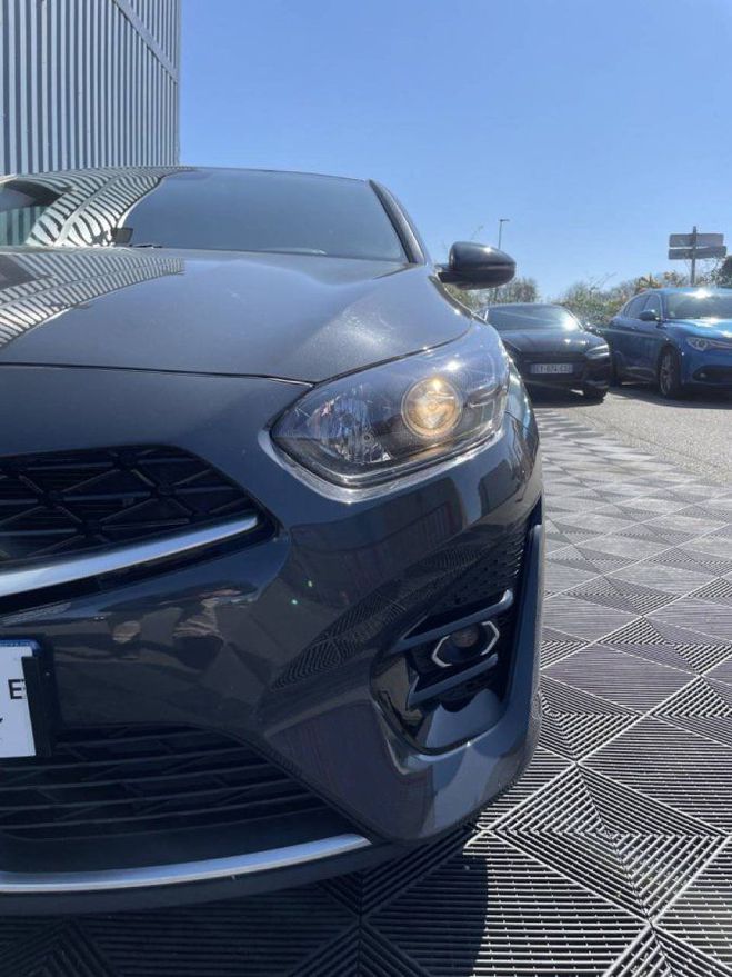 Kia ProCeed 1.5 T-GDI GT LINE PREMIUM / GARANTIE 202 GRIS F de 2022