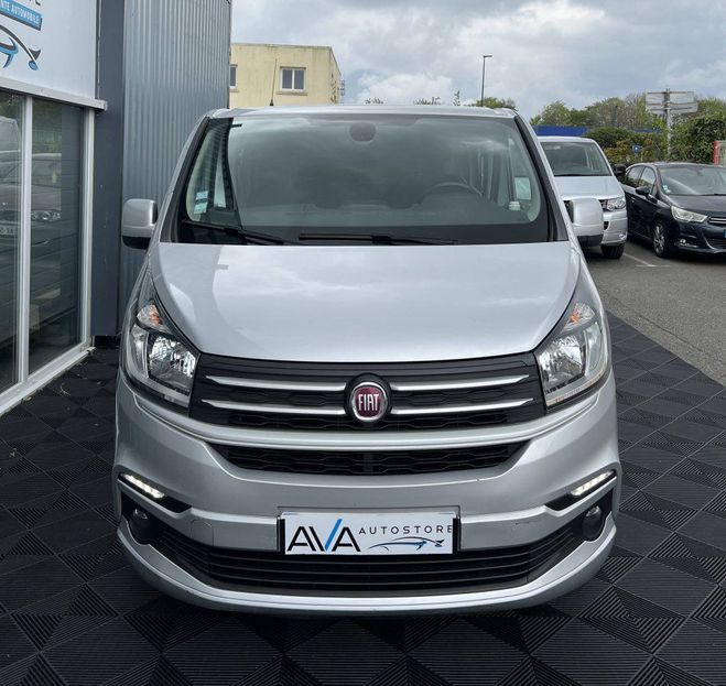 Fiat Talento Combi 1.2 lh1 1.6 multijet 145 6 places GRIS de 2019