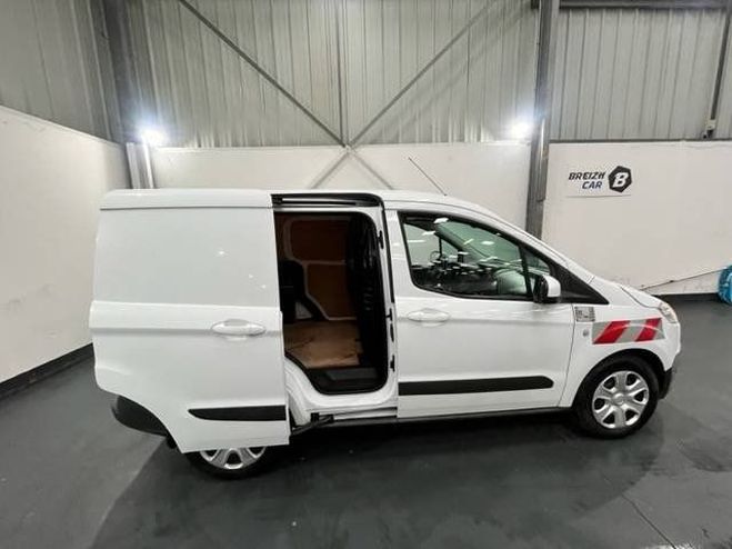 Ford Transit Courier 1.5 TD 75ch Trend Euro6 BLANC de 2017