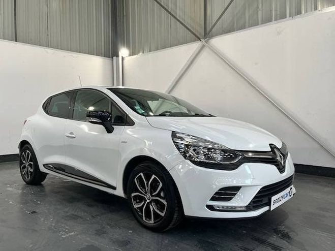 Renault Clio IV (B98) 1.2 16v 75ch Zen 5p BLANC de 2017