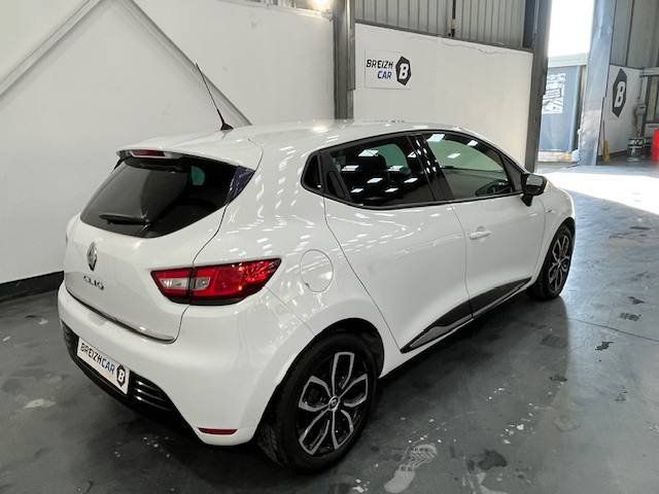 Renault Clio IV (B98) 1.2 16v 75ch Zen 5p BLANC de 2017