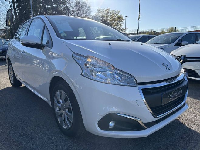 Peugeot 208 1,5 BLUE HDI 100 CH 5 PLACES BLANC de 2019