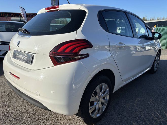 Peugeot 208 1,5 BLUE HDI 100 CH 5 PLACES BLANC de 2019