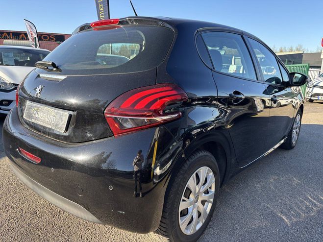 Peugeot 208 1,6 BLUE HDI 75 CH 5 PLACES NOIR de 2018