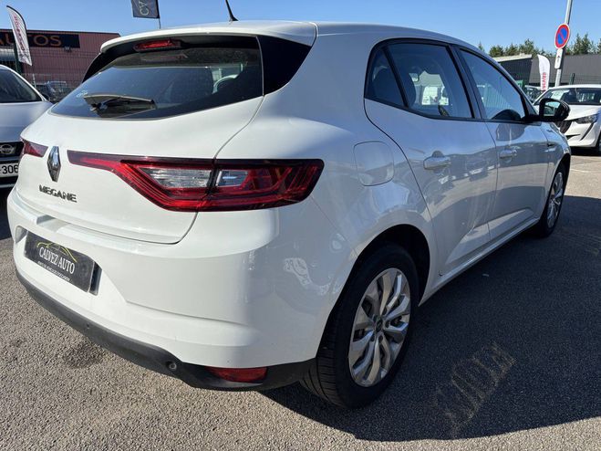 Renault Megane 1,5 BLUE DCI 95 CH 5 PLACES BLANC de 2018
