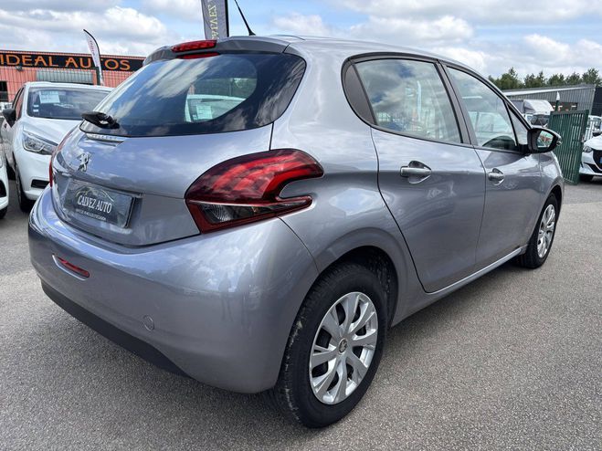 Peugeot 208 1,5 BLUE HDI 100 CH 5 PLACES GRIS de 2018