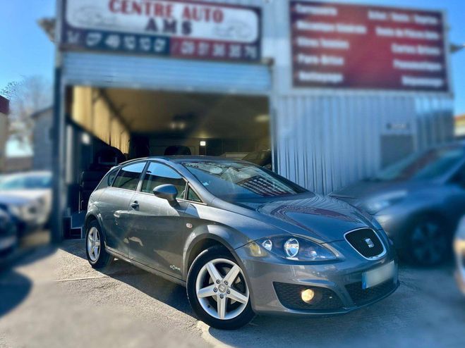 Seat Leon II COPA 1.6 TDI 105 FAP CR GRIS SIDERAL de 2012