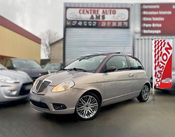  Voir détails -Lancia Ypsilon 1.4 16v Oro à Montgeron (91)