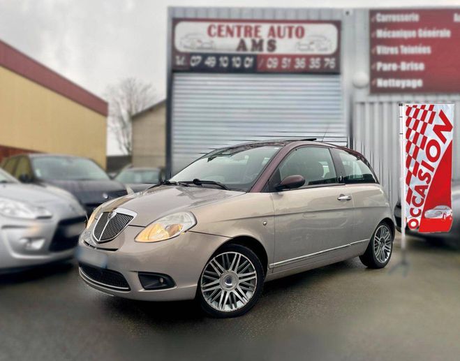 Lancia Ypsilon 1.4 16v Oro BEIGE de 2008