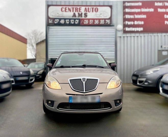 Lancia Ypsilon 1.4 16v Oro BEIGE de 2008