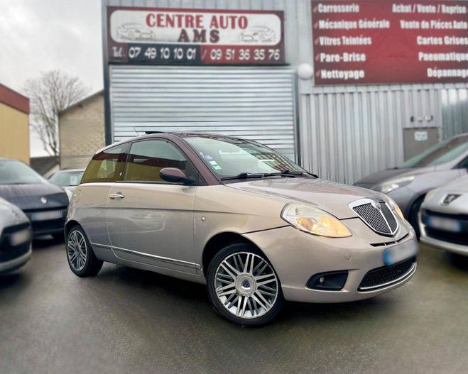 Lancia Ypsilon 1.4 16v Oro BEIGE de 2008