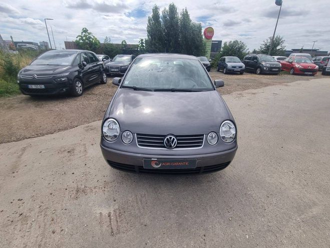 Volkswagen Polo IV 1.4 75 Confort 5p GRIS FONCE de 2004