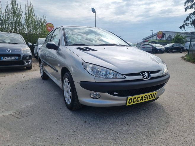 Peugeot 206 1.4 HDi Pop Art Clim 5p GRIS CLAIR de 2004