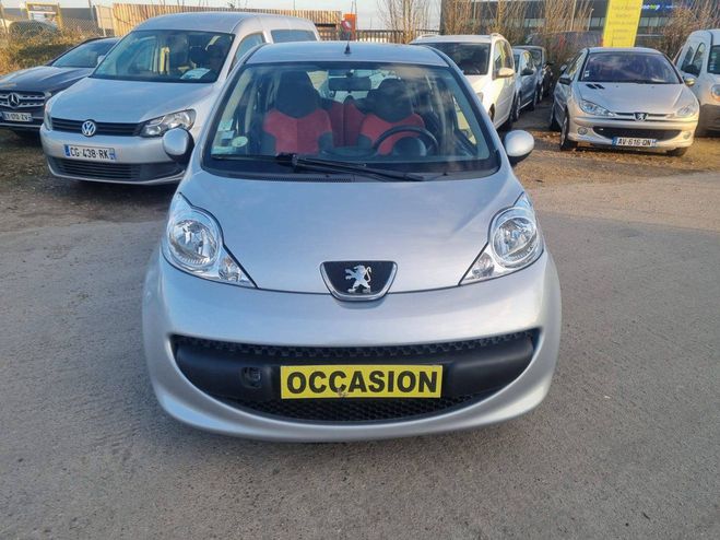 Peugeot 107 1.0 12v Trendy 5p GRIS C de 2007