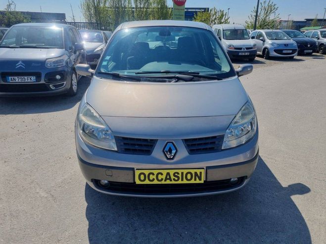 Renault Scenic II (J84) 2.0 136ch Dynamique BVA BEIGE de 2004