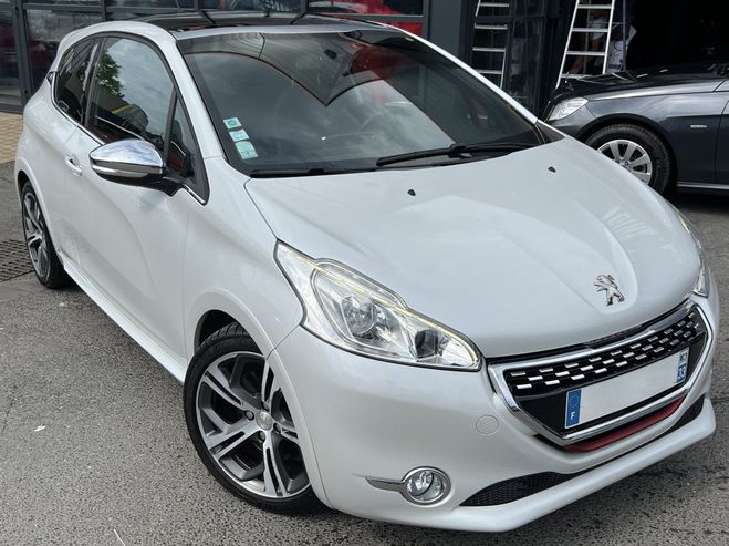 Peugeot 208 GTI 1.6 THP 200 Cv 1ERE MAIN / GPS TOIT  Blanc de 2014
