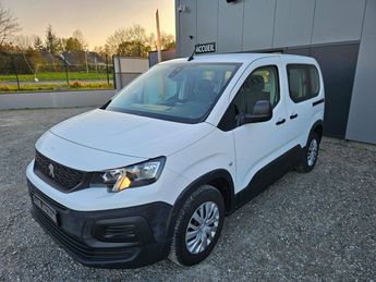  Voir détails -Peugeot Rifter 1.5 BlueHDi 100ch Standard Active TVA RE à Saint-Jean-de-Linires (49)
