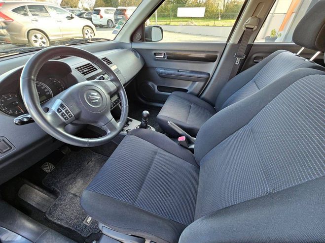 Suzuki Swift 1.3 VVT 93cv GLX 5p GRIS F de 2008