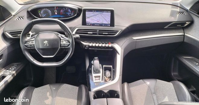 Peugeot 3008 GENERATION-II 1.5 BLUEHDI 130 ALLURE BUS Noir de 2018