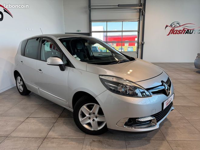 Renault Megane SCENIC III PHASE 2 1.5 DCi 110cv-2015 Gris de 2015