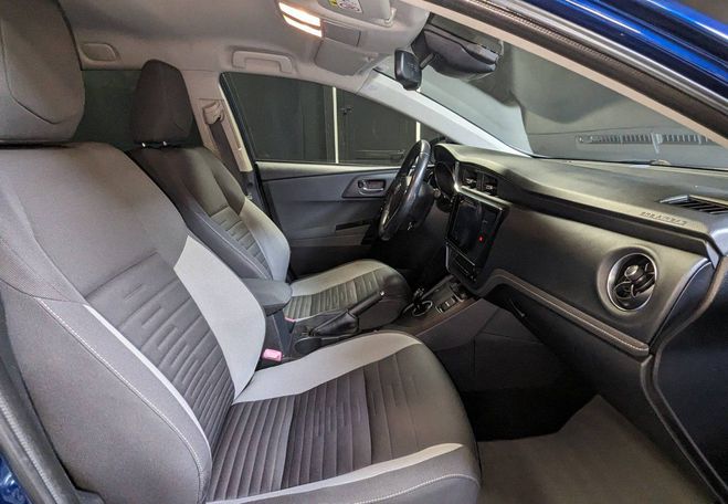 Toyota Auris Touring Sports Hybride 136h - BV CVT - D BLEU de 2015