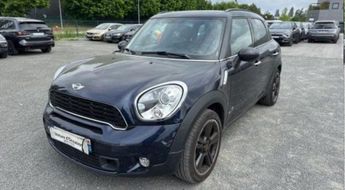  Voir détails -Mini Countryman COOPER S 184CH PACK RED HOT CHILI ALL4 B à Cannes (06)