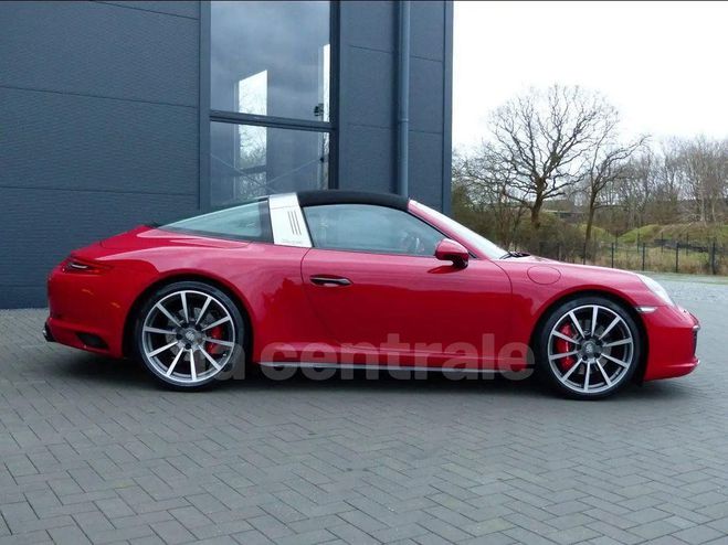 Porsche 911 Targa 4S Rouge Vernis de 