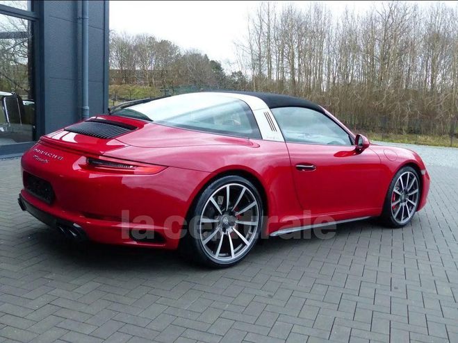 Porsche 911 Targa 4S Rouge Vernis de 
