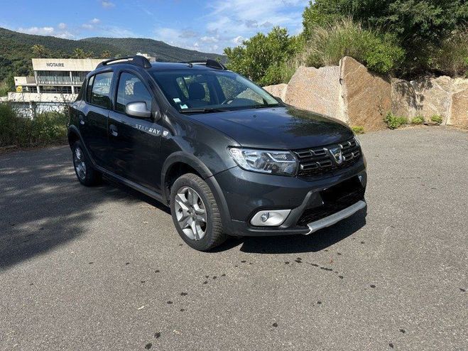 Dacia Sandero 0.9 TCE 90CH STEPWAY Gris F de 2017