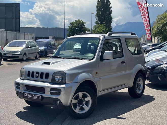 Suzuki Jimny 1.5 DDIS JLX 86ch 4x4 1re Main Gris de 2010