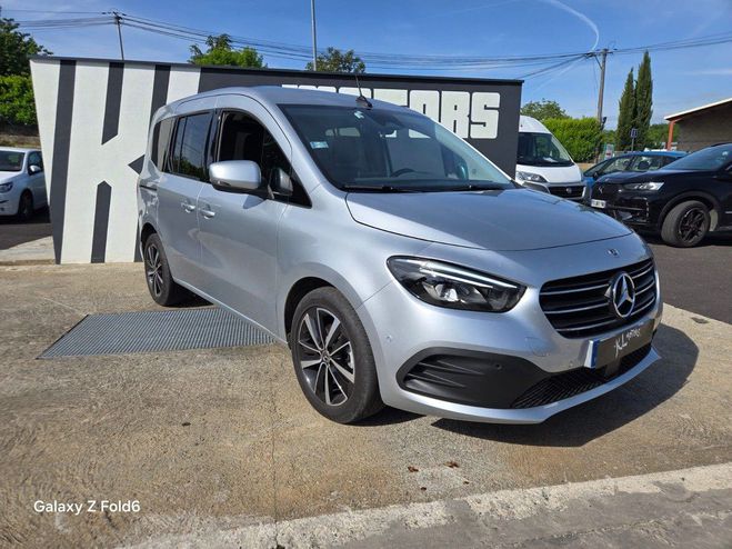 Mercedes Classe T 180 D PROGRESSIVE BVA7 ATTELAGE Gris de 2024