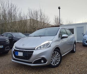  Voir détails -Peugeot 208 1.2 PureTech 110ch Allure EAT6 5cv 5p à vreux (27)