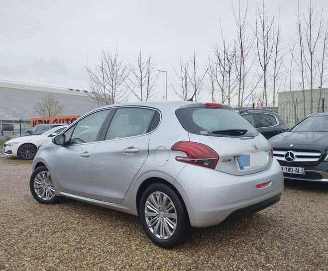 Peugeot 208 1.2 PureTech 110ch Allure EAT6 5cv 5p GRIS de 2018