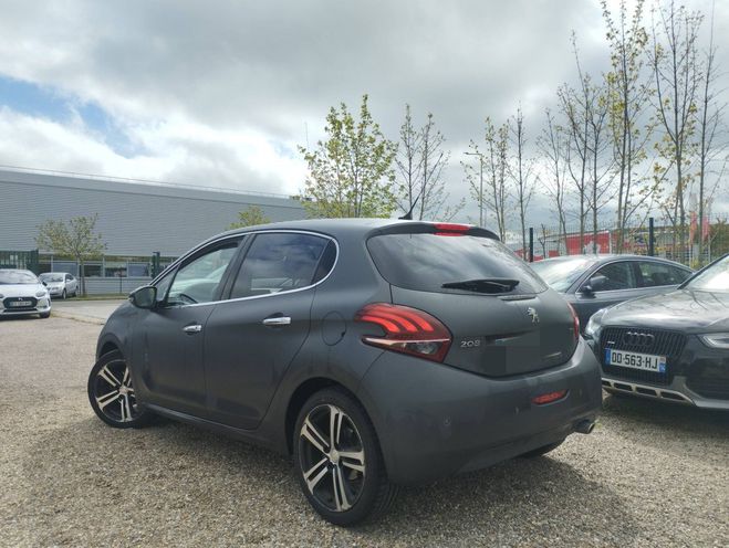 Peugeot 208 1.6 BlueHDi 120ch GT Line S&S 5p GRIS C de 2016
