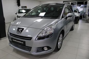  Voir détails -Peugeot 5008 1.6 E-HDI115 FAP ALLURE BMP6 7PL à Coulommiers (77)