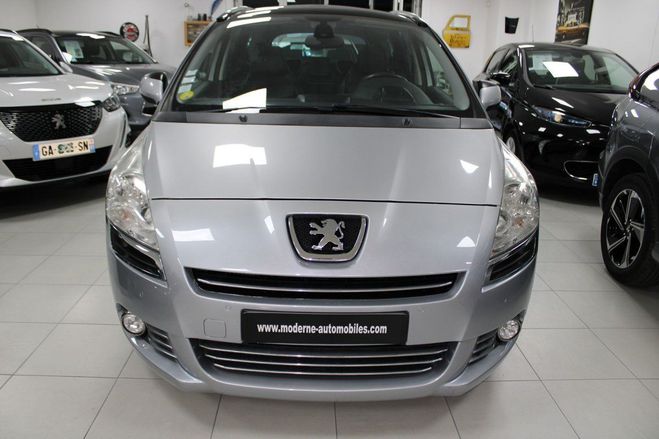 Peugeot 5008 1.6 E-HDI115 FAP ALLURE BMP6 7PL Gris C de 2013