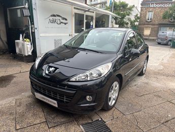  Voir détails -Peugeot 207 1.6 hdi 92 cv fline interieur cuir ,rad à Villemomble (93)