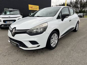  Voir détails -Renault Clio IV (B98) 1.5 dCi 75ch energy Business 5p à Quimperl (29)