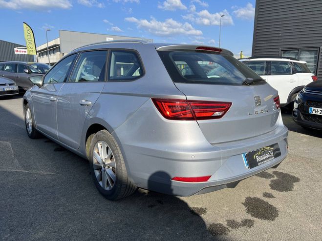 Seat Leon 1.6 TDI 115ch Urban GRIS C de 2019