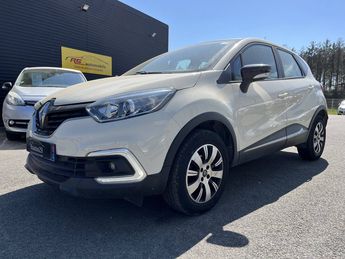 Voir détails -Renault Captur 0.9 TCe 90ch Business - 19 à Quimperl (29)