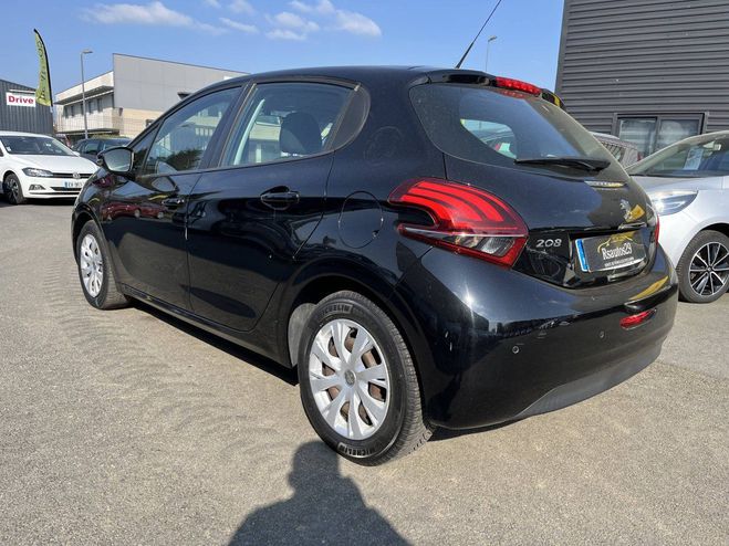 Peugeot 208 1.6 BlueHDi 75ch Active 5p NOIR de 2018