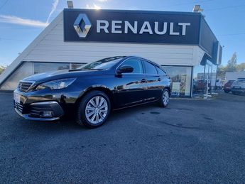  Voir détails -Peugeot 308 SW II 1.2 PureTech 130ch Allure EAT8 à Bourges (18)