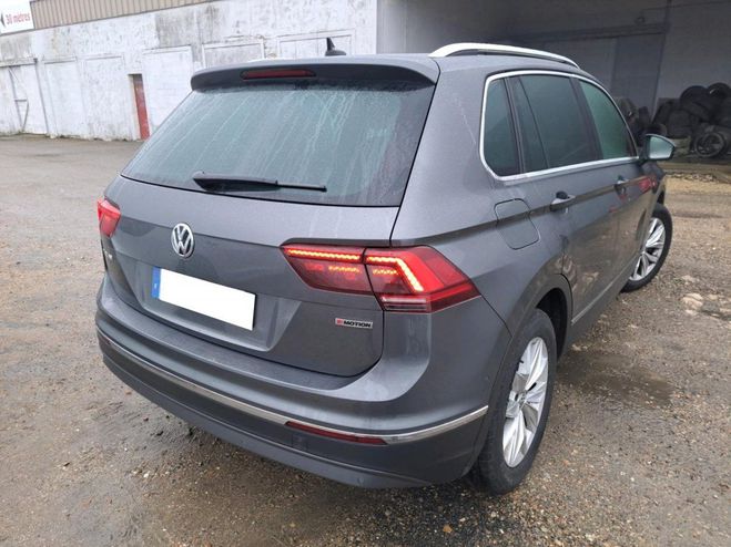 Volkswagen Tiguan 2.0 TDI 190 DSG 7 Carat 4Motion 4x4 TOIT GRIS FONCE de 2019
