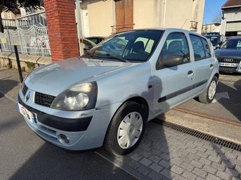  Voir détails -Renault Clio 1.2 16v 75 eco2 bye à Corbeil-Essonnes (91)