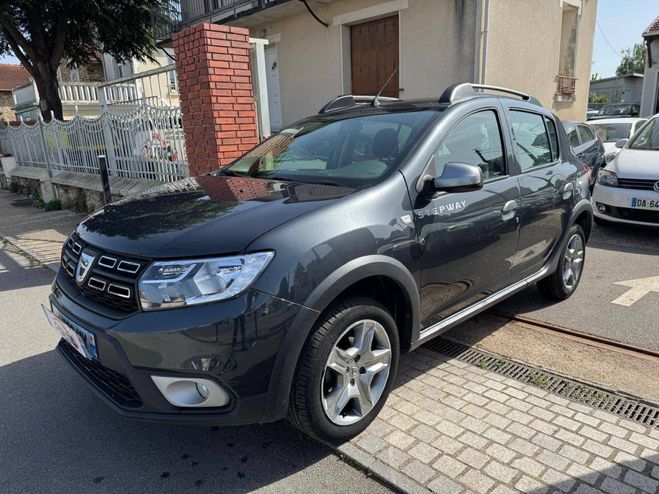 Dacia Sandero II (B52) 1.0 SCe 75ch Urban Stepway GRIS de 2020
