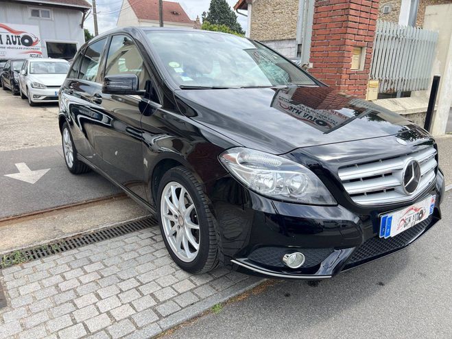 Mercedes Classe B II (W246) 200 CDI Sport 7G-DCT NOIR de 2012